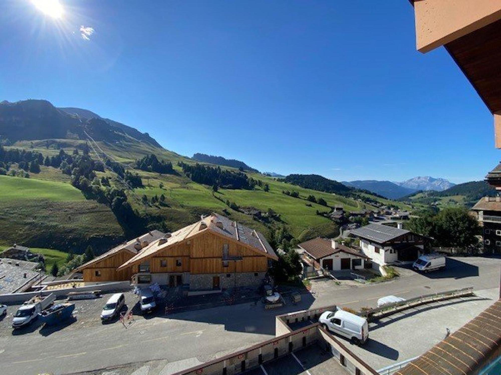 Appart Renove 2* Pour 6 Pers. Avec 2 Salles D'Eau Et Balcon Sud - Fr-1-458-178 Le Chinaillon Bagian luar foto